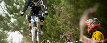 Matthew McCorkell tackling the Stromlo DH run. Image - theroostmag.com.au 2013